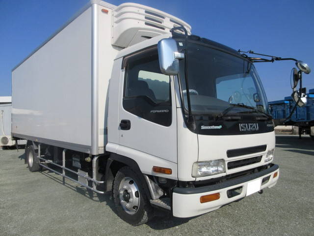 ISUZU Forward Refrigerator & Freezer Truck PB-FRR35K3S 2005 303,500km