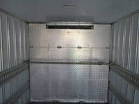 ISUZU Forward Refrigerator & Freezer Truck PB-FRR35K3S 2005 303,500km_10