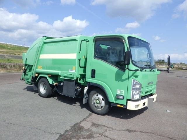 ISUZU Elf Garbage Truck TPG-NMR85AN 2016 198,734km