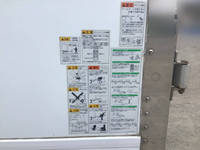 ISUZU Forward Refrigerator & Freezer Truck TKG-FRR90T2 2018 295,145km_17