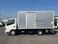 HINO Dutro Aluminum Van SKG-XZU710M 2012 131,000km_3