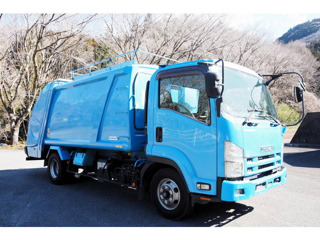 ISUZU Forward Garbage Truck PKG-FRR90S2 2009 482,000km