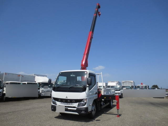 MITSUBISHI FUSO Canter Truck (With 4 Steps Of Cranes) 2RG-FEAV0 2023 815km