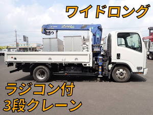 Elf Truck (With 3 Steps Of Cranes)_1
