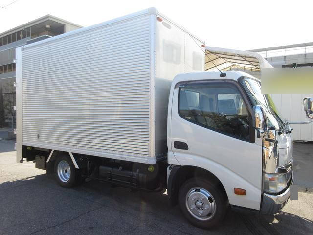 HINO Dutro Aluminum Van SKG-XZU645 2012 228,000km