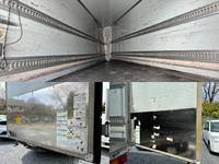 ISUZU Forward Refrigerator & Freezer Truck TKG-FRR90T2 2015 927,144km_15