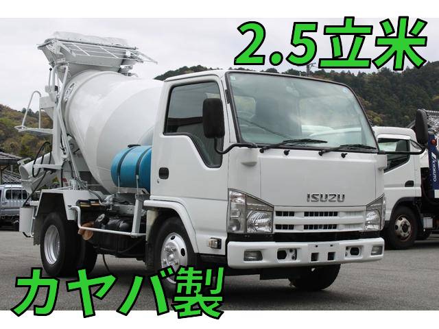 ISUZU Elf Mixer Truck TKG-NKR85N 2013 92,000km