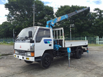 Canter Truck (With 4 Steps Of Cranes)