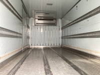 ISUZU Forward Refrigerator & Freezer Truck TKG-FRR90T2 2013 298,490km_10