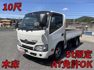 HINO Dutro Flat Body TPG-XZC605M 2019 155,089km_1