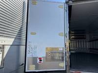 MITSUBISHI FUSO Fighter Refrigerator & Freezer Truck TKG-FK64F 2017 245,529km_12