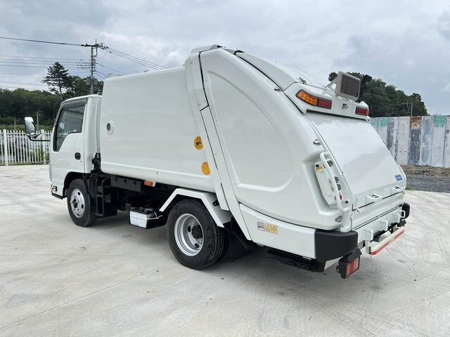 Elf Garbage Truck_2