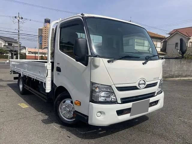 HINO Dutro Flat Body TPG-XZU712M 2018 26,528km