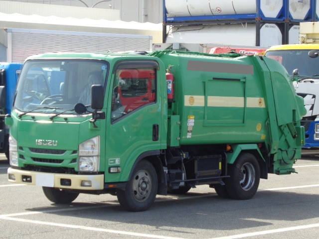 ISUZU Elf Garbage Truck TPG-NMR85AN 2017 211,000km