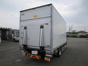 Canter Reefer Van_2