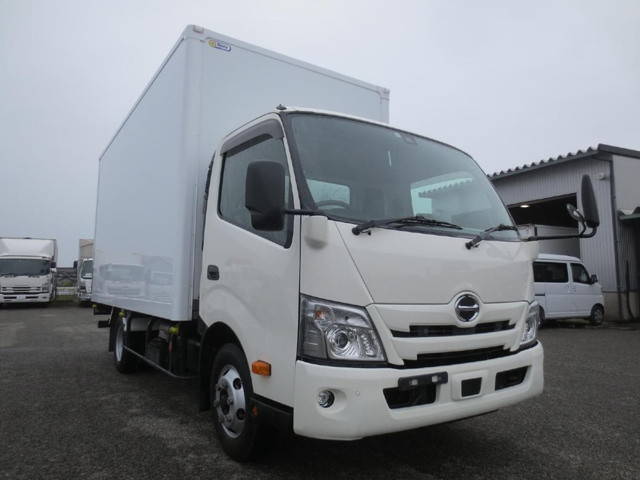 HINO Dutro Reefer Van 2RG-XZU712M 2021 76,562km