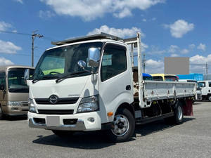 HINO Dutro Flat Body TKG-XZU710M 2015 225,000km_1