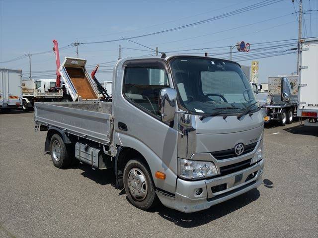 TOYOTA Dyna Flat Body TKG-XZC605 2018 100,000km