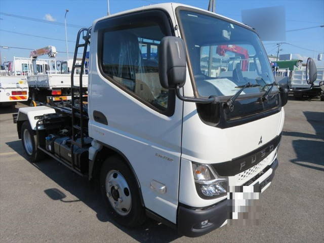 MITSUBISHI FUSO Canter Arm Roll Truck 2RG-FBAV0 2022 358km