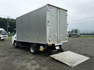 Canter Aluminum Van_2