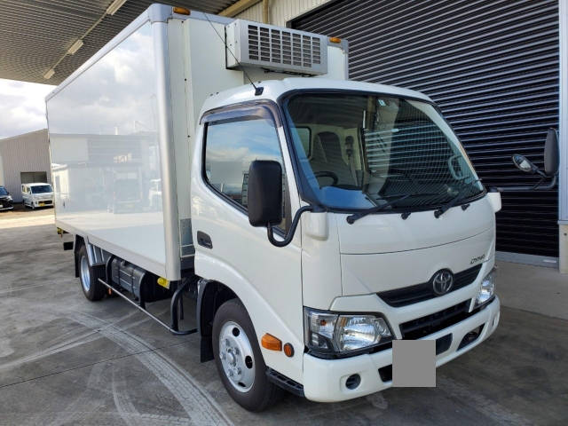 TOYOTA Dyna Refrigerator & Freezer Truck TKG-XZU655 2017 46,600km