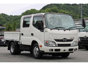 HINO Dutro Double Cab TKG-XZU605M 2015 11,000km_1