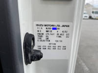 ISUZU Elf Aluminum Van TRG-NLR85AN 2019 143,000km_37