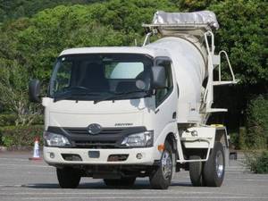 HINO Dutro Mixer Truck TKG-XZU600E 2017 91,000km_1