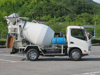 HINO Dutro Mixer Truck TKG-XZU600E 2017 91,000km_4