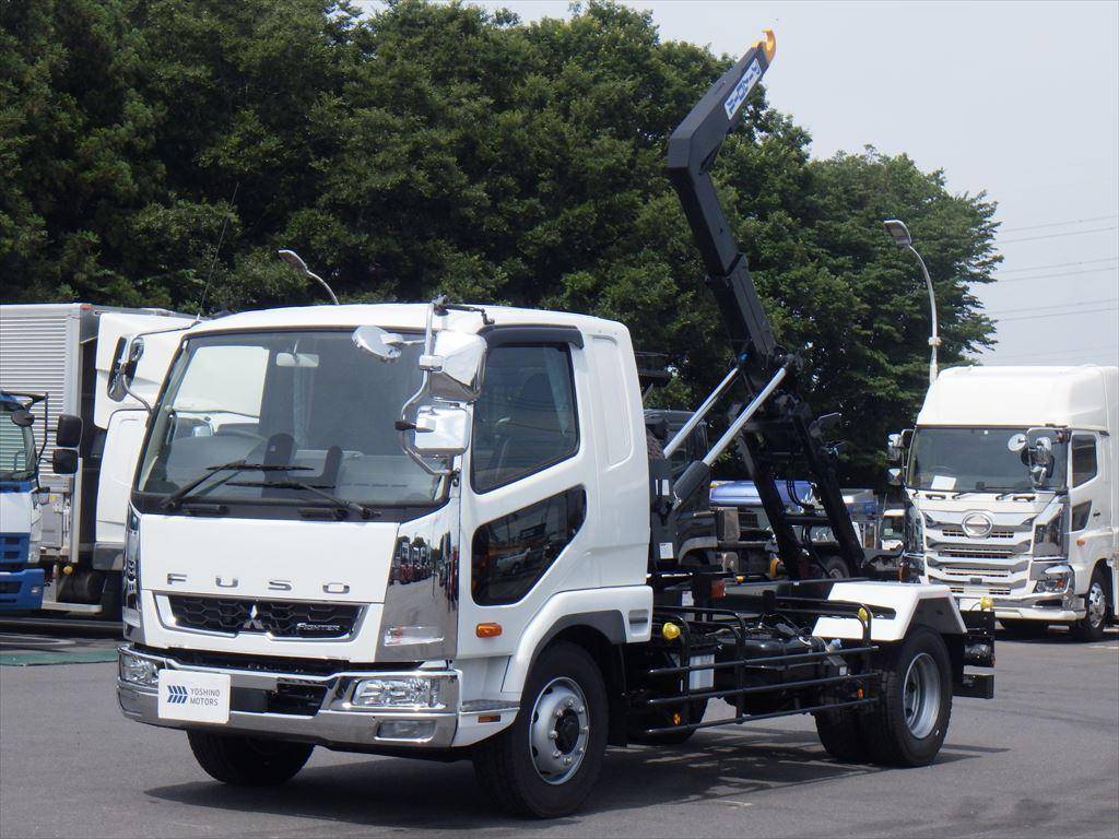 MITSUBISHI FUSO Fighter Container Carrier Truck 2KG-FK62FZ 2023 2,000km