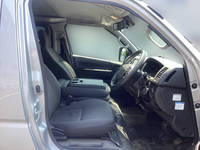 TOYOTA Hiace Box Van 3DF-GDH201V 2023 38,293km_10