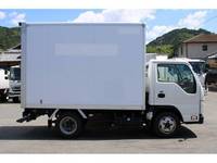 ISUZU Elf Panel Van TRG-NHS85AN 2016 47,000km_5