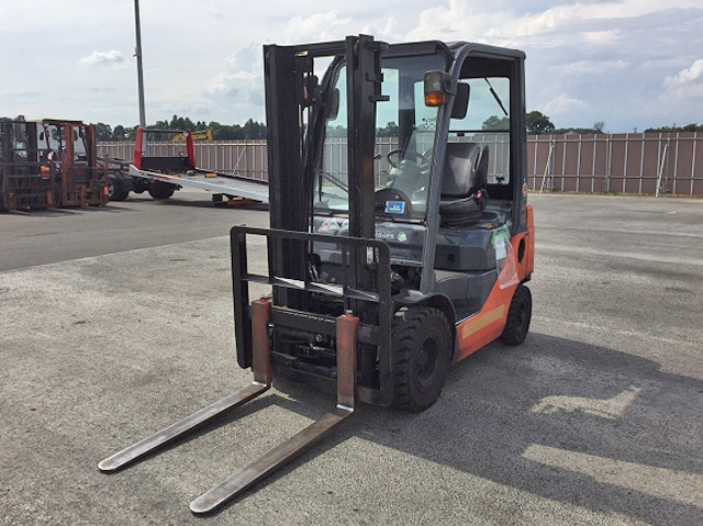 TOYOTA  Forklift 02-8FD15 2009 8,310h