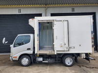 TOYOTA Dyna Refrigerator & Freezer Truck TKG-XZC605 2015 123,000km_6