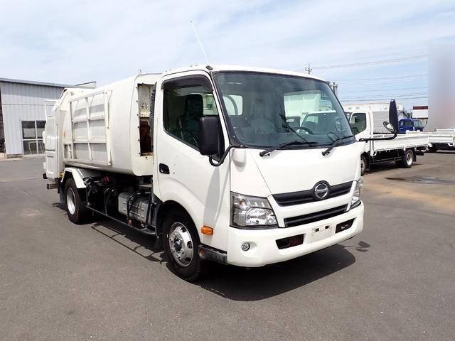 HINO Dutro Garbage Truck TKG-XZU710M 2015 221,000km