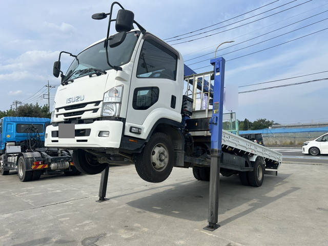 ISUZU Forward Self Loader (With 3 Steps Of Cranes) 2RG-FRR90S2 2018 289,000km