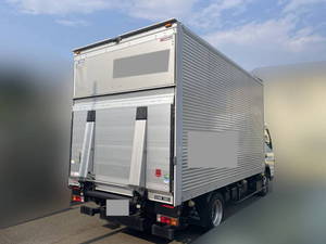 Canter Aluminum Van_2