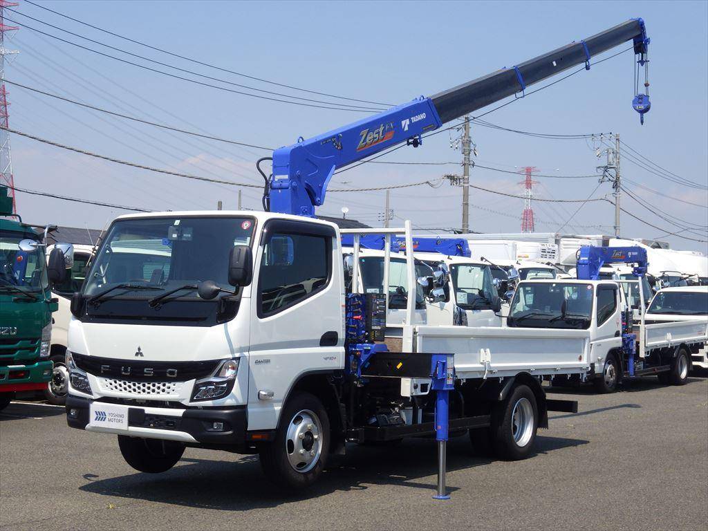 MITSUBISHI FUSO Canter Truck (With 4 Steps Of Cranes) 2RG-FEAV0 2023 8,000km