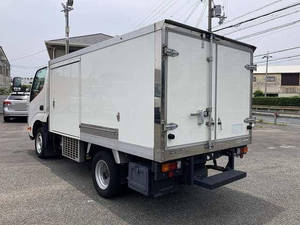 Dyna Refrigerator & Freezer Truck_2