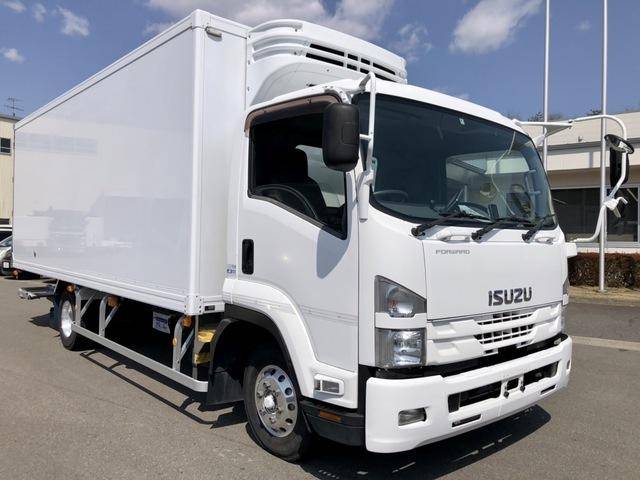 ISUZU Forward Refrigerator & Freezer Truck TKG-FRR90S2 2016 564,000km