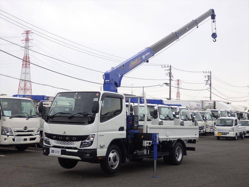 MITSUBISHI FUSO Canter Truck (With 4 Steps Of Cranes) 2RG-FEAV0 2023 10,000km
