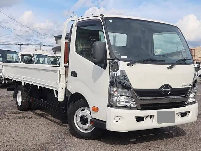 HINO Dutro Flat Body TKG-XZU712M 2017 16,800km