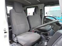 ISUZU Elf Double Cab BKG-NLR85AR 2010 185,000km_32