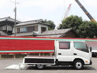 HINO Dutro Double Cab TPG-XZU605M 2017 54,340km_12