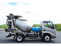 HINO Dutro Mixer Truck TKG-XZU600E 2013 176,000km_4