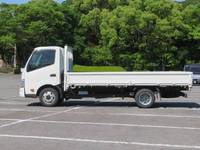 HINO Dutro Flat Body 2RG-XZU712M 2022 43,000km_3