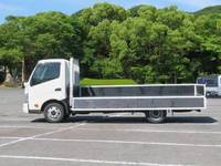 HINO Dutro Flat Body 2RG-XZU712M 2022 43,000km_8