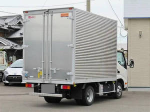 Dutro Aluminum Van_2