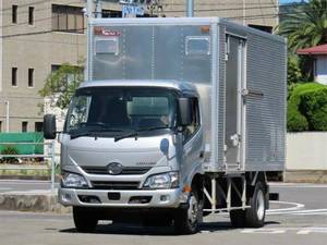 HINO Dutro Aluminum Van TKG-XZU655M 2017 73,000km_1