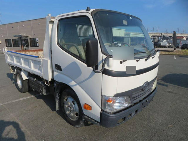 HINO Dutro Dump BDG-XZU314T 2010 136,000km